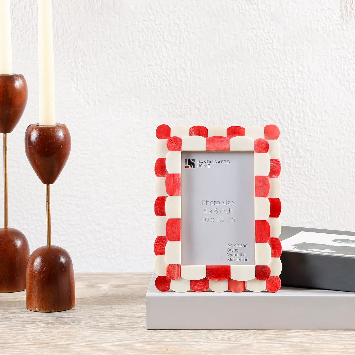 Picture Frame Scalloped Art Collection Bone Inlay Red White 3 Sizes