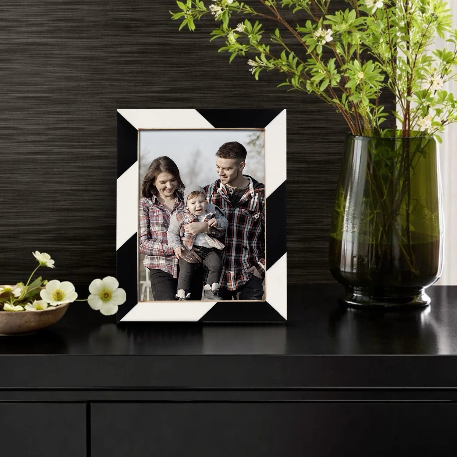 Picture Frame Artisan Bedazzle Collection Resin Inlay Black & White – 3 Sizes